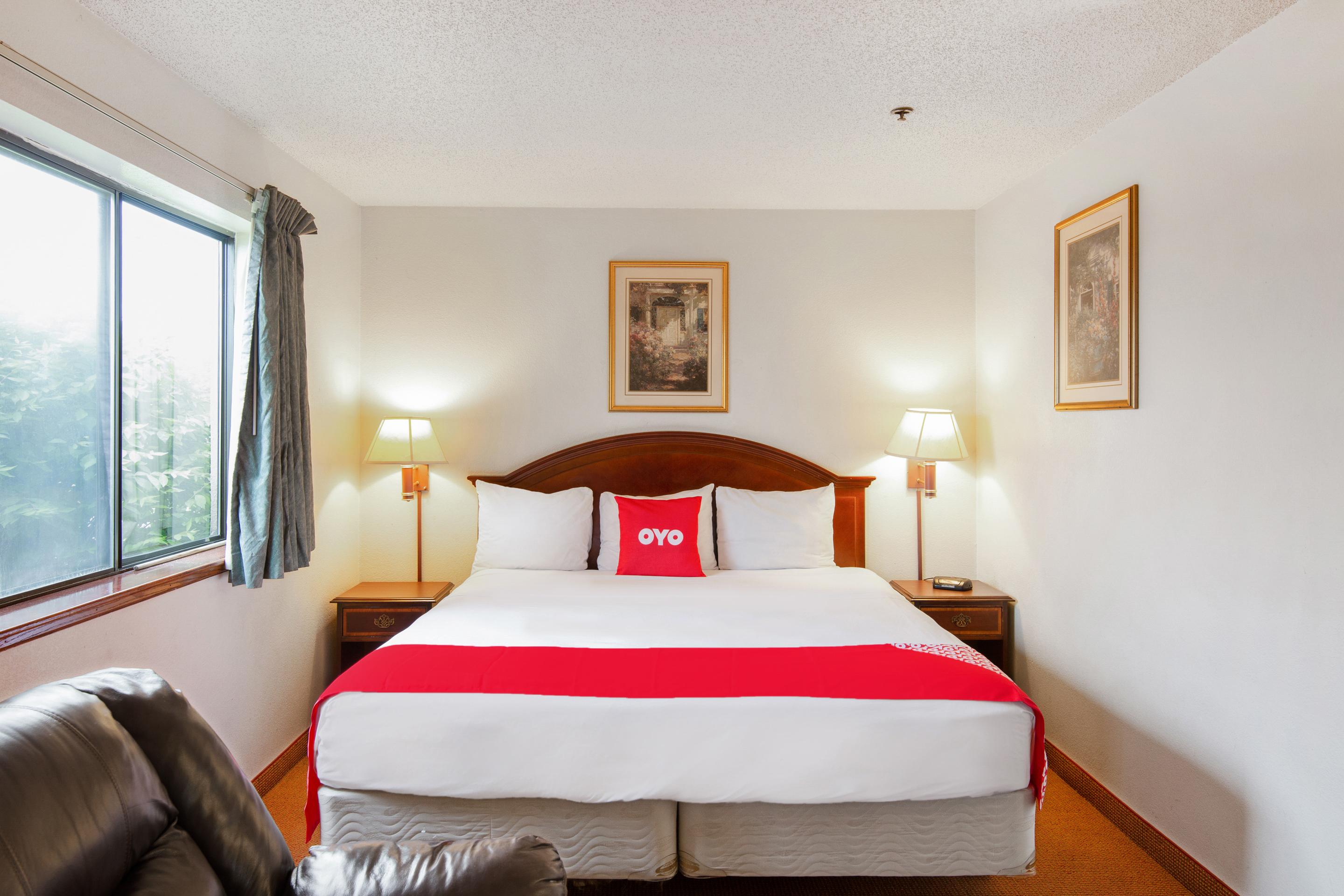 Oyo Hotel Portage I-94 Екстериор снимка